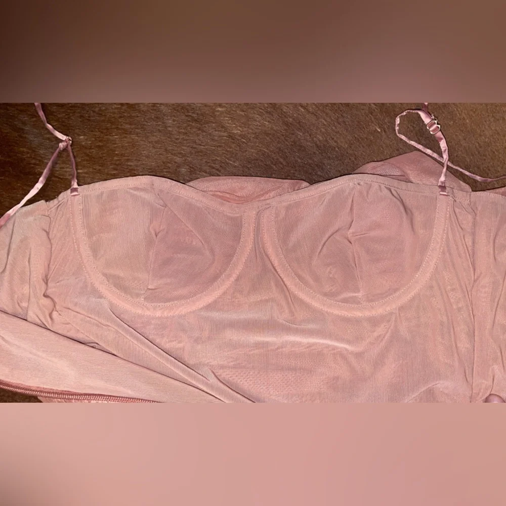 House Of CB Sirene Gathered Organza Mesh Antique Rose Dress S - Picture 9 of 9